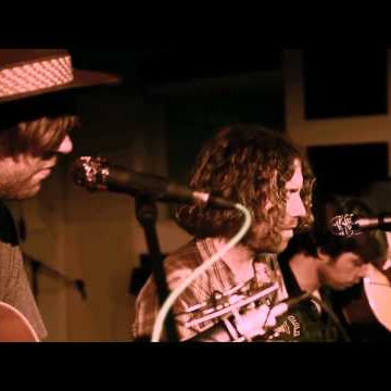 Converse Rubber Tracks - Ready, Set: Alberta Cross performs "Crate of Gold"