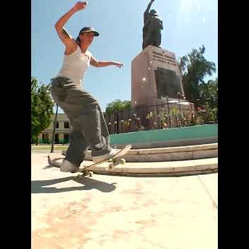 Smacks &amp; Makes in Cuba