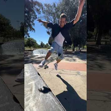 Guy Mariano 🔥‼️ at NoHo Park