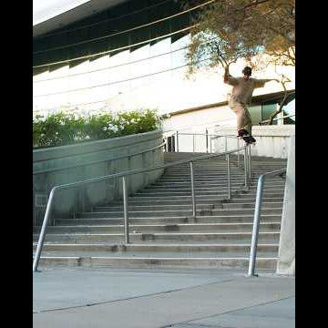 Nyjah vs the Fresno State rail 📚