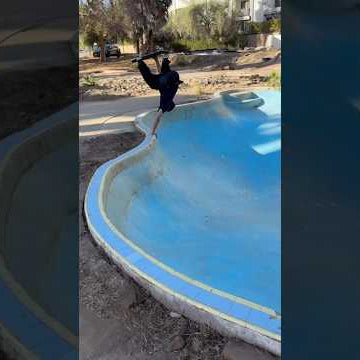 Skating a POND! 🏝️