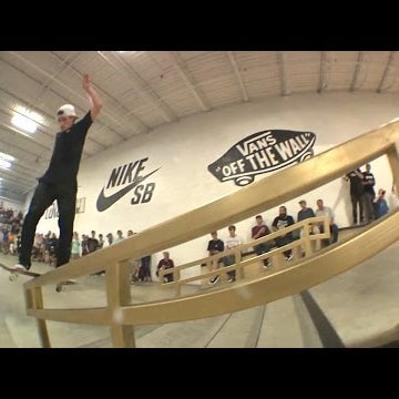 PRIMITIVE SKATE x FAMILIA DEMO