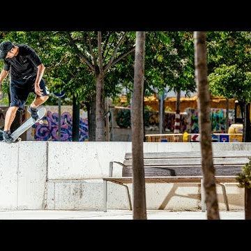 Primitive Skate | Pendleton Zoo (Unmastered)
