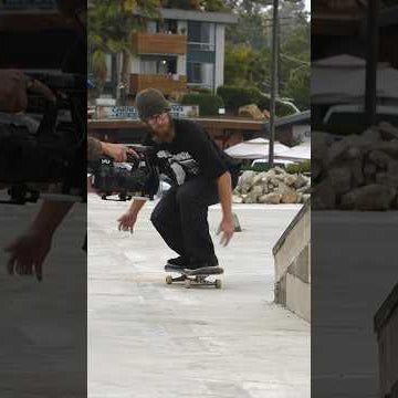 BUILD TO GRIND 📐 Up Ledge