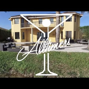 Titos at Ticos (2015)