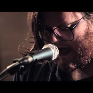 Converse Rubber Tracks: Ready, Set - PS I Love You performs "How Do You"