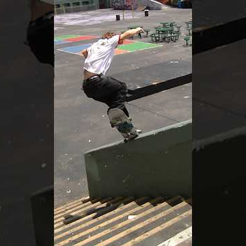 Malachi Gray 🔥 Goes all in!
