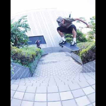 Kyonosuke Yamashita from his “100 Gums” part 🗾