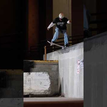 Kai Kishi - Nollie nose nollie flip