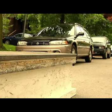 Thunder Trucks: Jake Donnelly Knows Bs 180 Sw fs Crooks