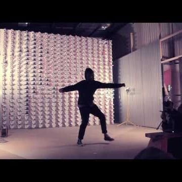 Converse - The Canvas Experiment: Sneaker Mirror