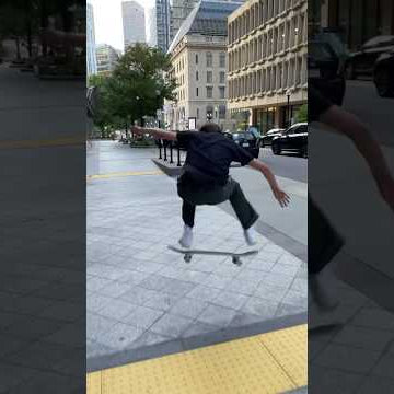 Suciu Shouts Out PJ at the Window Sills in Boston