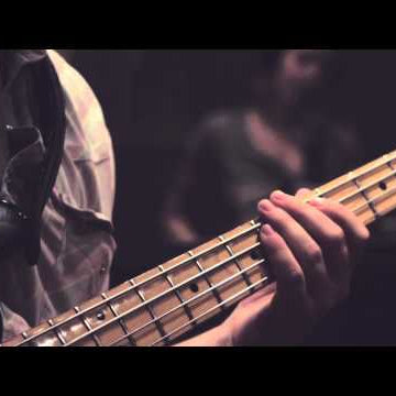 Converse Rubber Tracks - Track of the Week: "Fireworks" by Jumpers