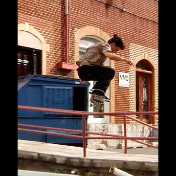 Mason Silva’s Bs 360 From Real’s “Oval” Video