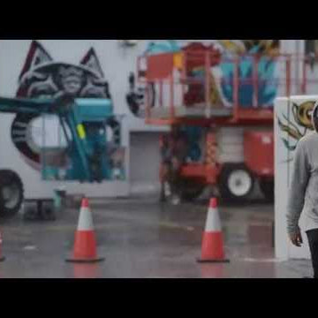 Converse Sneakers Clash Wall: Australia