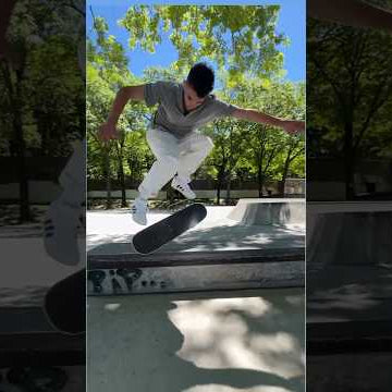 Switch Or Regular ?! Ft. Franky Spears