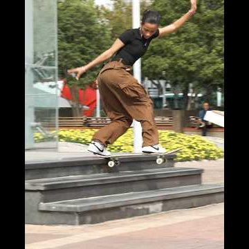 NikeSB Team Drops In On A Heavy Plaza Session