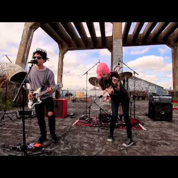 Converse Ready, Set Get Lost: Hunters "Deadbeat" Live