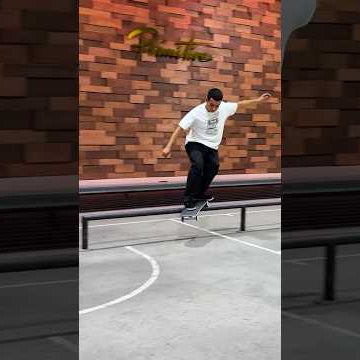 Jonny Hernandez - Fs Feeble HARDFLIP 🤯 #primitiveskatepark