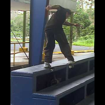 Griffin Gass puts it down for Pearl ⬇️