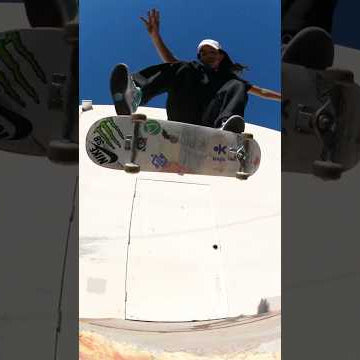 Rayssa Leal - Heel flip