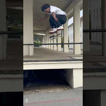 V-002 Nile Gibbs