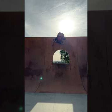 🏄‍♂️ Vincent Alvarez 🏄‍♂️