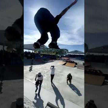 Ronnie Sandoval INSANE GAP TO GRIND @ Vans Showdown