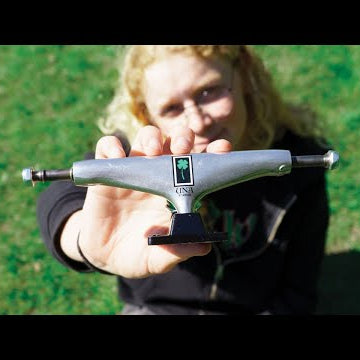 Una Farrar 🍀⚡️ Pro Editions