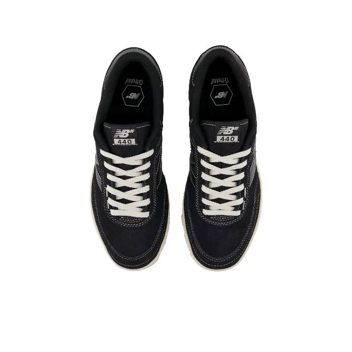 440 V2 (Black/Sea Salt)