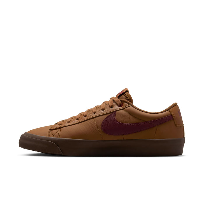 Blazer Low Pro GT (Lt British Tan / Dark Team Red)