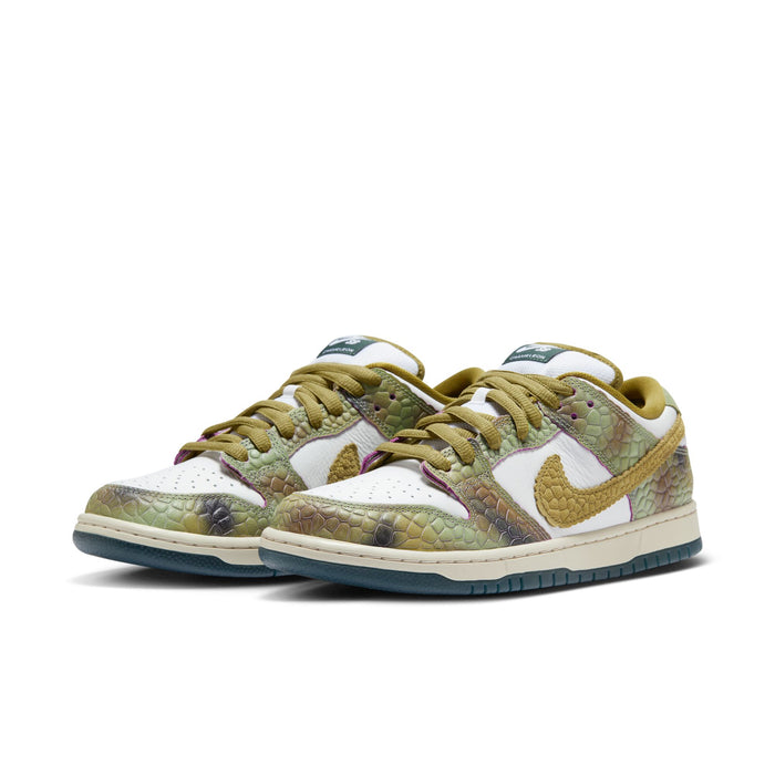 Dunk Low Pro Chameleon (Alexis Sablone)