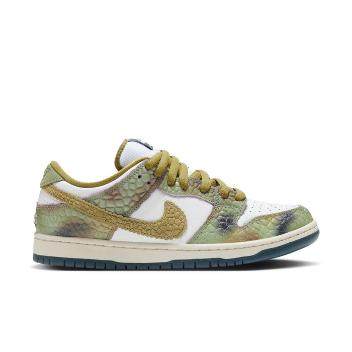 Dunk Low Pro Chameleon (Alexis Sablone)