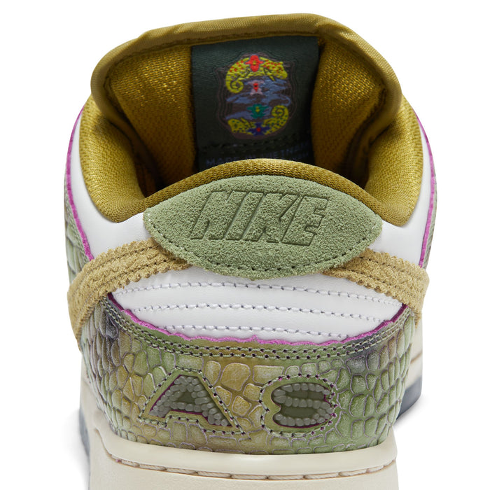 Dunk Low Pro Chameleon (Alexis Sablone)