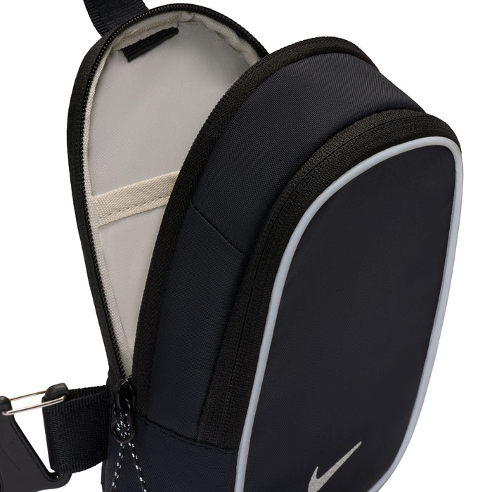 Commute Crossbody Bag (Black/Black/Reflect Silver)