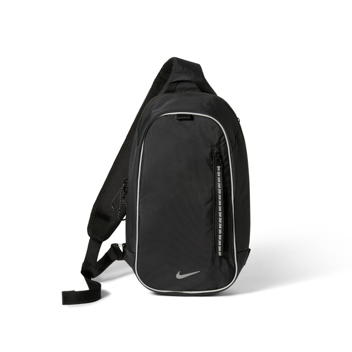 Commute Sling Bag (Black/Black/Reflect Silver)