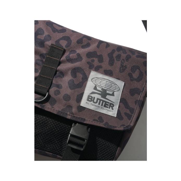Commute Side Bag (Leopard)