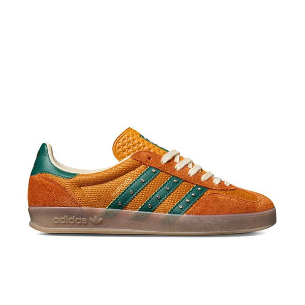 Hardies Gazelle Indoor (Rust Orange/Core Green) — Blue Flowers