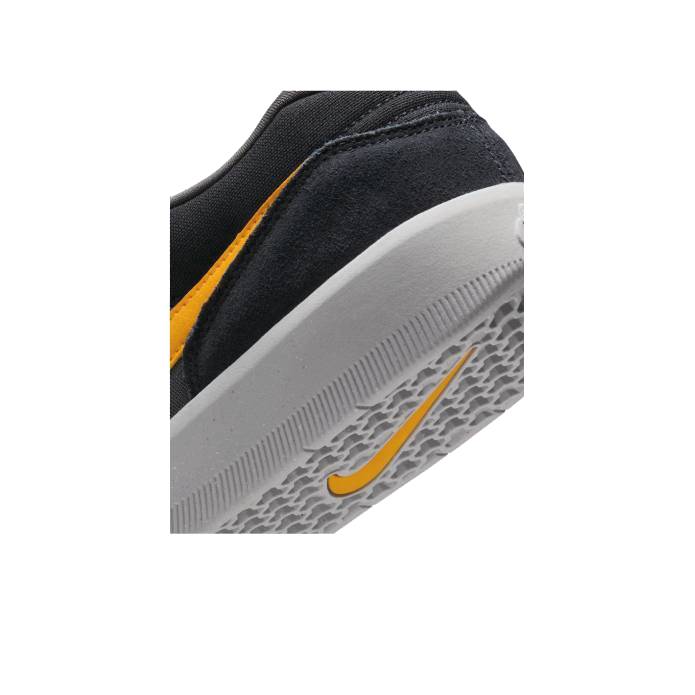 Force 58 (Black/Anthracite/Wolf Grey/University Gold)