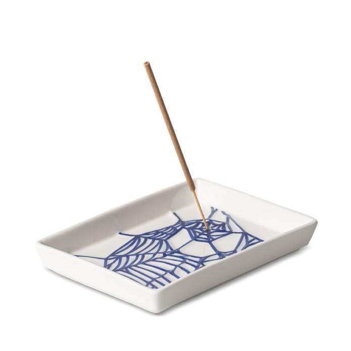 Theory and Practice Incense Tray (White/Blue)
