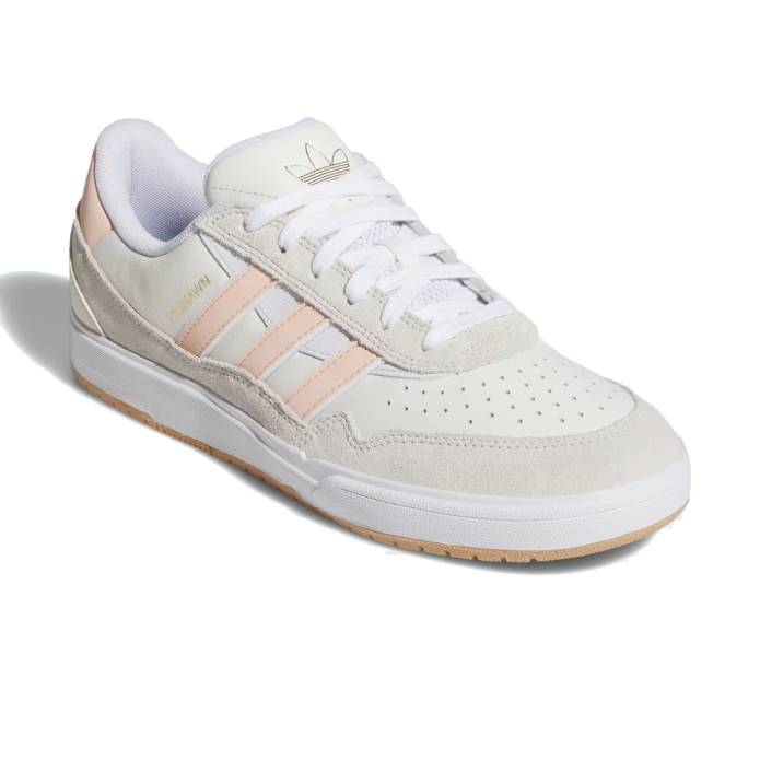Tyshawn II (Wonder White/Powder Coral/Off White)